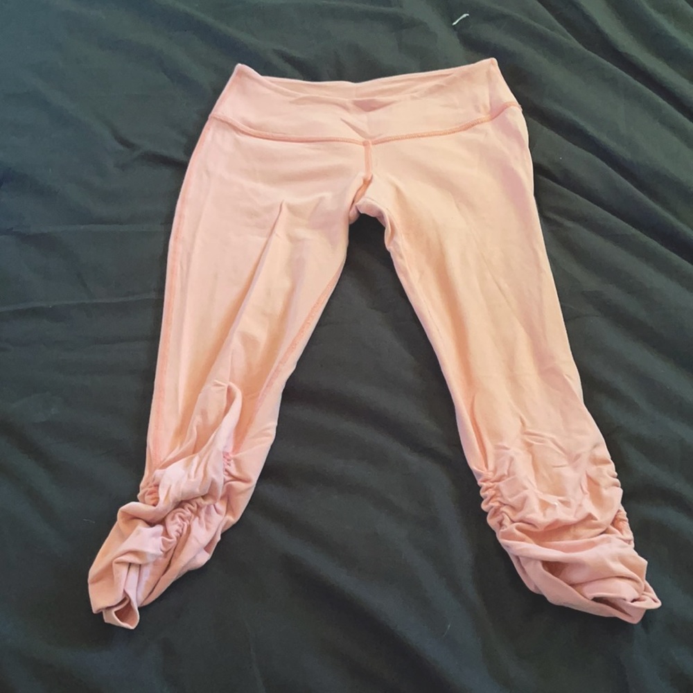 Beyond Yoga Essential Gathered Yoga Capris